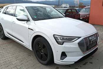 Audi -E-tron 50 Quattro